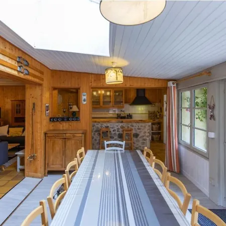 Maison Au Centre Du Village, Cour Privative, Au Calme, Wi-fi, Cheminee, Ideale Pour Familles. - Fr-1-401-234 Cauterets