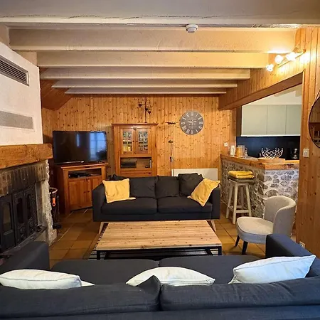 Maison Au Centre Du Village, Cour Privative, Au Calme, Wi-fi, Cheminee, Ideale Pour Familles. - Fr-1-401-234 Feriehus