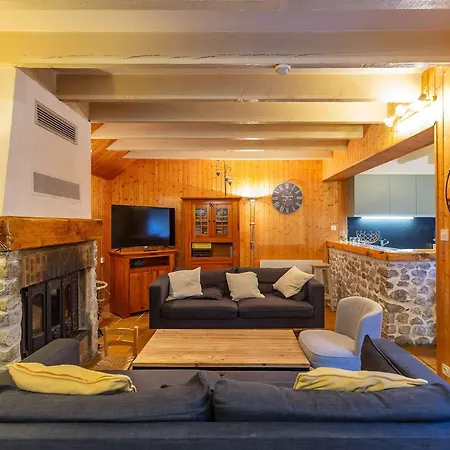 Maison Au Centre Du Village, Cour Privative, Au Calme, Wi-fi, Cheminee, Ideale Pour Familles. - Fr-1-401-234 Cauterets