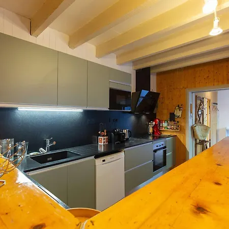 Maison Au Centre Du Village, Cour Privative, Au Calme, Wi-fi, Cheminee, Ideale Pour Familles. - Fr-1-401-234 * Cauterets