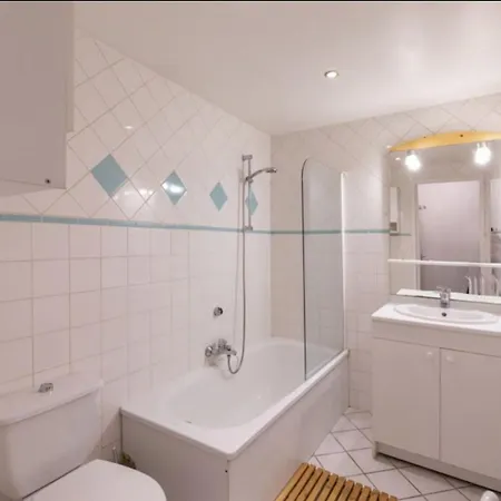 Feriehus Maison Au Centre Du Village, Cour Privative, Au Calme, Wi-fi, Cheminee, Ideale Pour Familles. - Fr-1-401-234