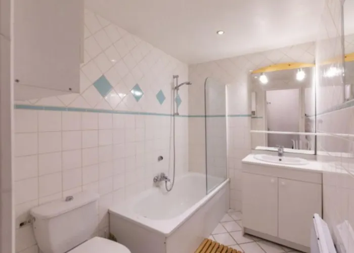 Feriehus Maison Au Centre Du Village, Cour Privative, Au Calme, Wi-fi, Cheminee, Ideale Pour Familles. - Fr-1-401-234 Cauterets