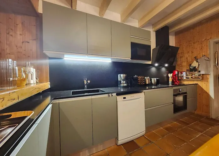 Feriehus Maison Au Centre Du Village, Cour Privative, Au Calme, Wi-fi, Cheminee, Ideale Pour Familles. - Fr-1-401-234 *